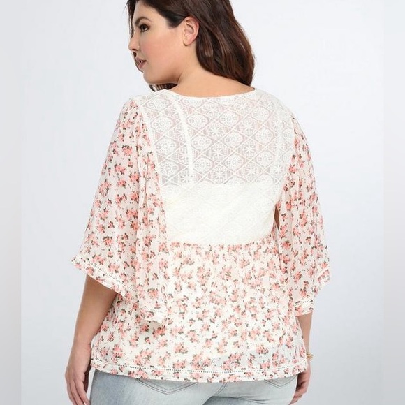 Torrid Floral Lace Inset Chiffon Blouse - Picture 2 of 6